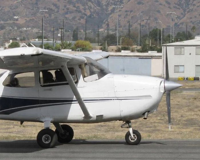 American Aviation Cessna 172S Skyhawk on the runway at Van Nuys Airport