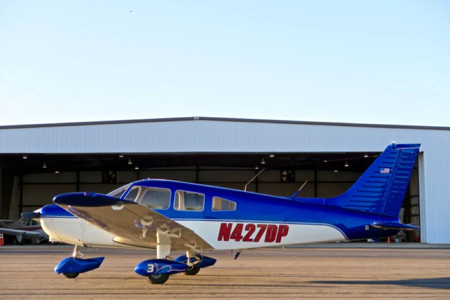 PA-2015 Warrior aircraft, tail number N427DP, view 2